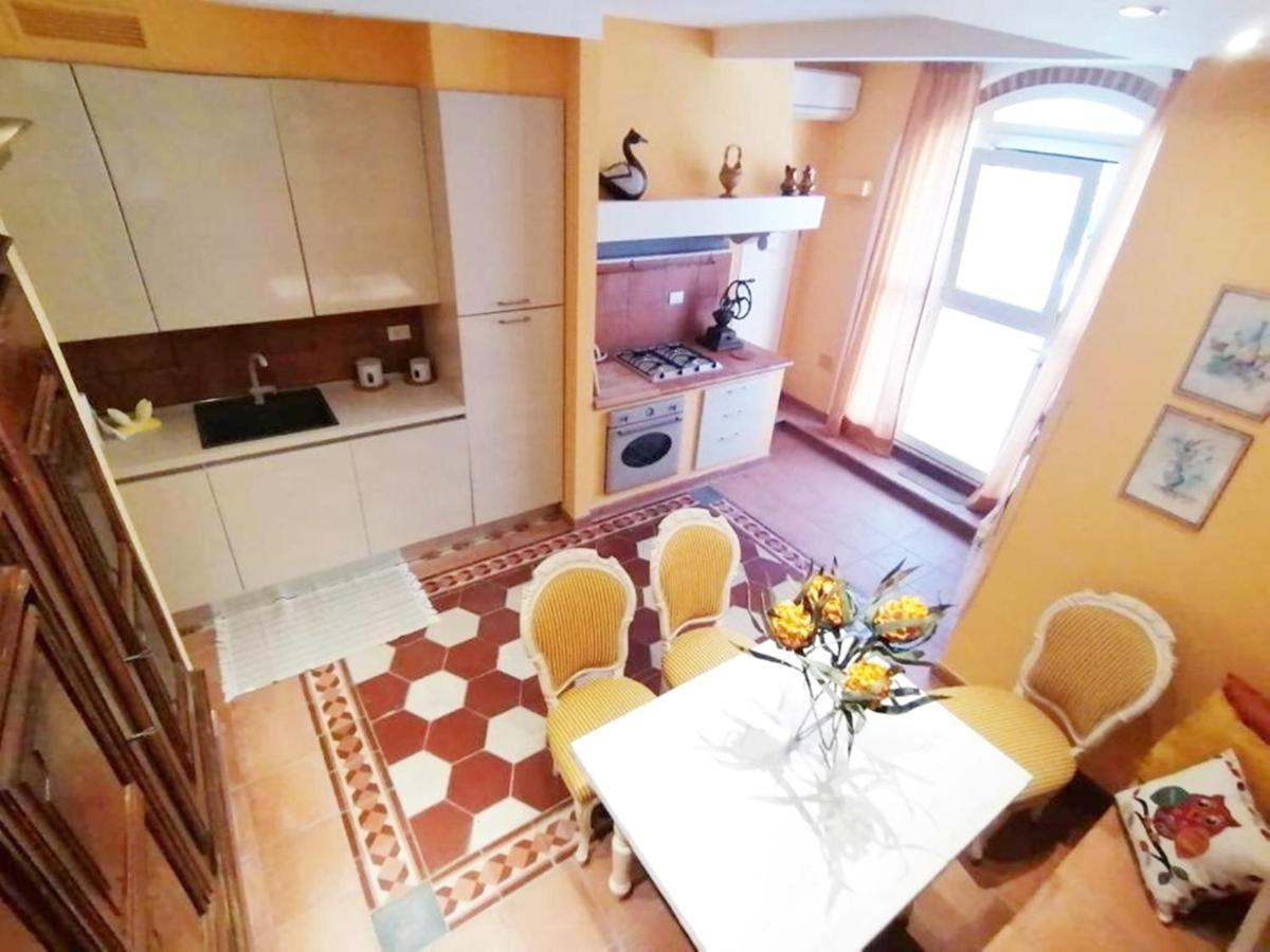 Luxury House Il Borgo Antico Apartment Casale Marittimo Luaran gambar
