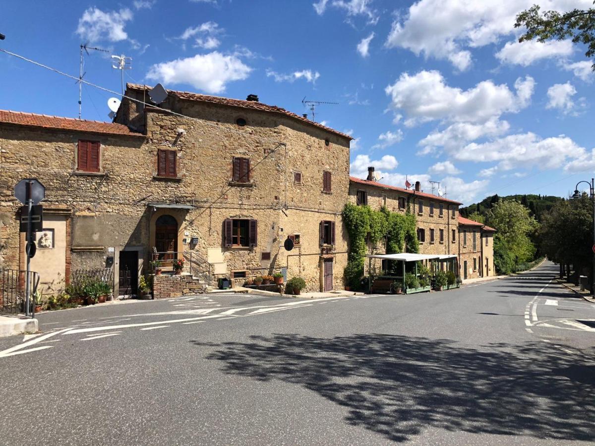 Luxury House Il Borgo Antico Apartment Casale Marittimo Luaran gambar